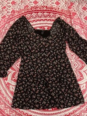 Black Floral Long-Sleeve Mini Dress 0x